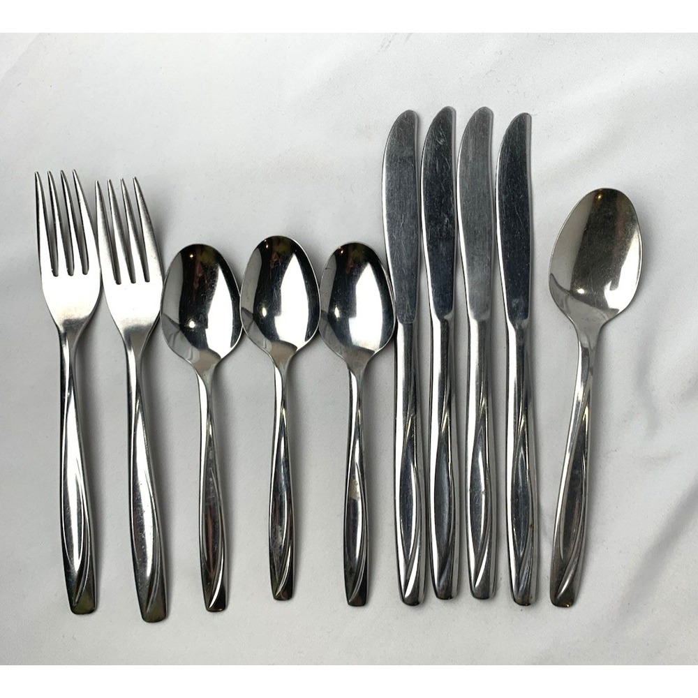 International‎ Silver Stainless Flatware "Casual" Lot of 10 Pieces USA made
